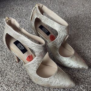 Jones New York Gold Women's Heels